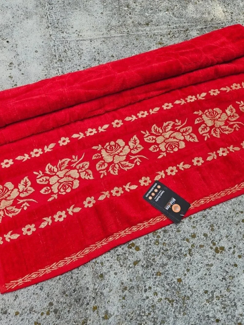 Luxury Towel Red Cotton Bath Towel Embriodered Long Towel Cotton NWT